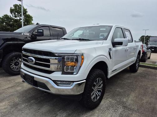 STAR WHITE METALLIC TRICOAT 2022 Ford F-150 LARIAT