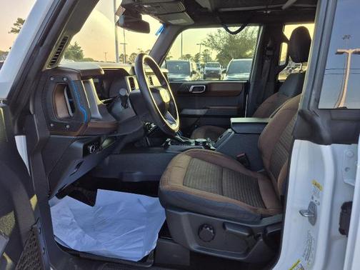 2023 Ford Bronco OUTER BANKS ADVANCED
