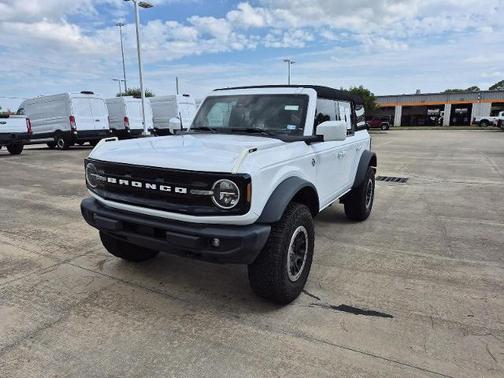 2023 Ford Bronco OUTER BANKS ADVANCED