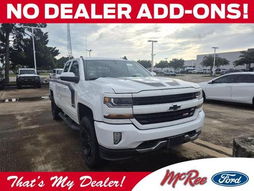 Summit White 2018 Chevrolet Silverado 1500 LT Truck