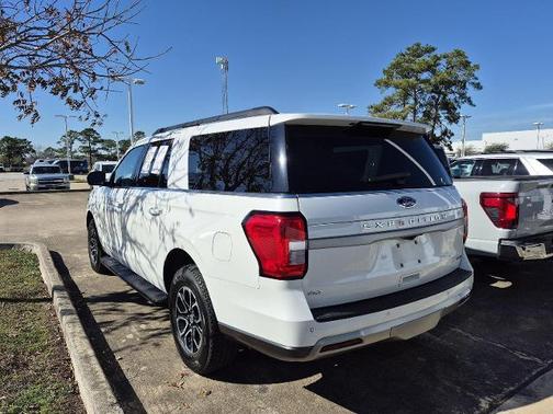 2024 Ford Expedition XLT