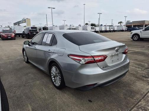 2018 Toyota Camry XLE