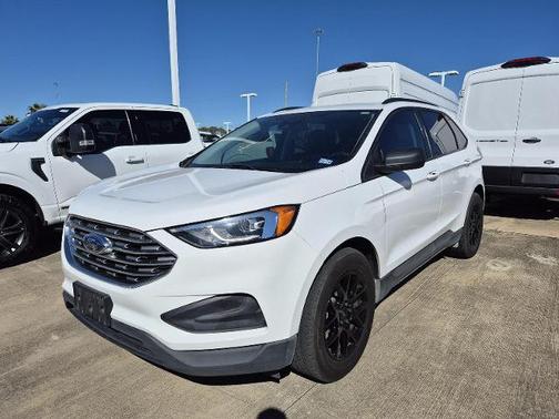 2021 Ford Edge SE