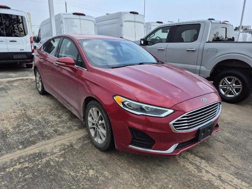 2020 Ford Fusion SEL