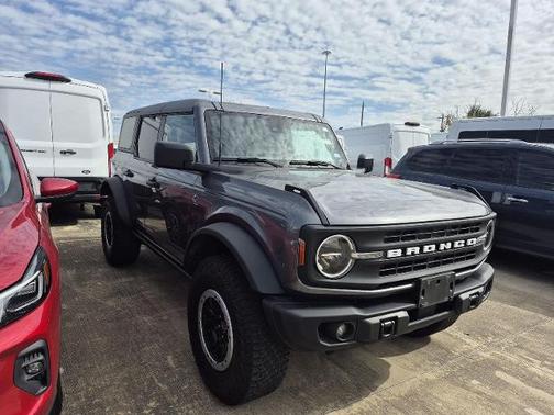 2024 Ford Bronco BLACK DIAMOND