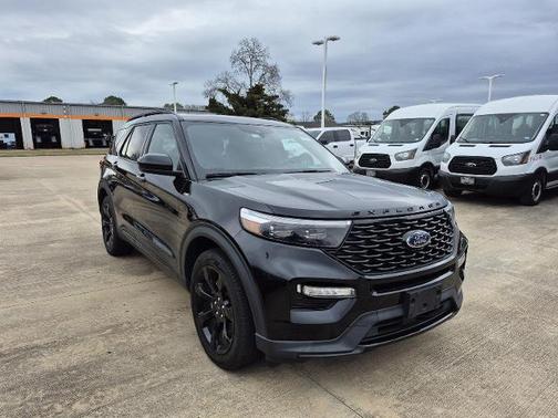2024 Ford Explorer ST-LINE