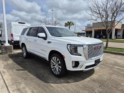 Summit White 2023 GMC Yukon DENALI
