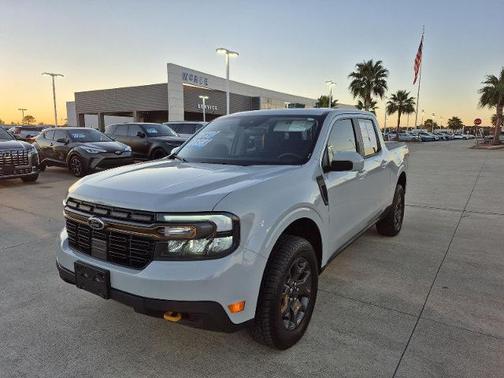 2023 Ford Maverick 