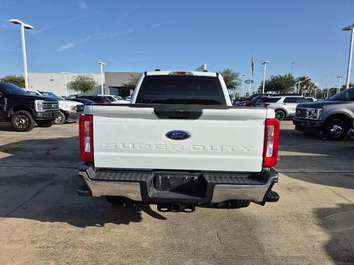 2023 Ford F-250 XL