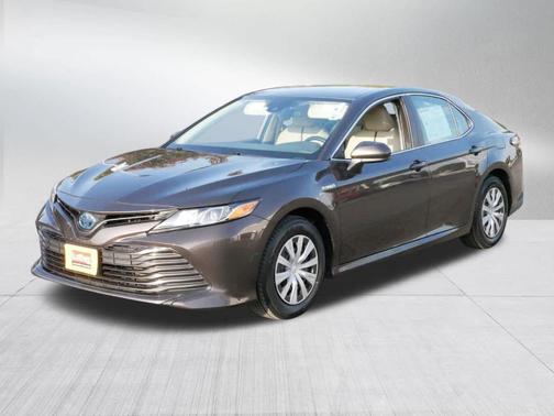 2019 Toyota Camry Hybrid LE