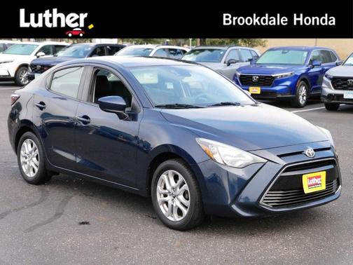 2017 Toyota Yaris iA Base