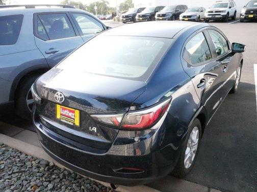 2017 Toyota Yaris iA Base
