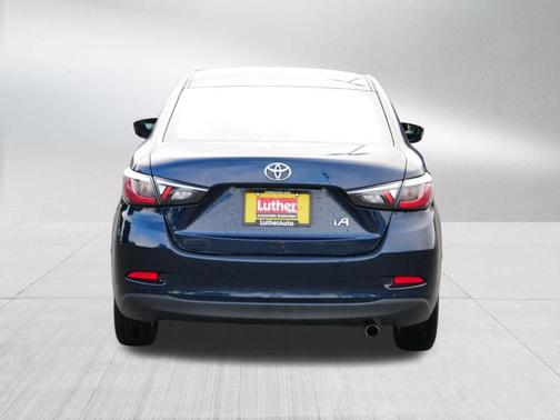 2017 Toyota Yaris iA Base