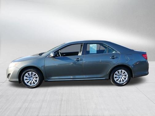 2013 Toyota Camry LE