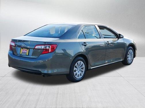 2013 Toyota Camry LE