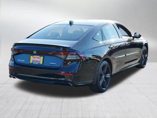 2023 Honda Accord Hybrid Sport-L