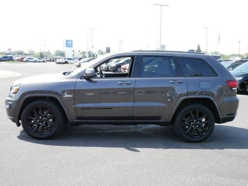 2021 Jeep Grand Cherokee Laredo X