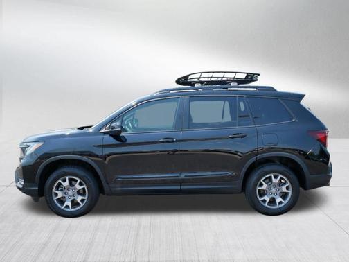 Crystal Black Pearl 2023 Honda Passport TrailSport
