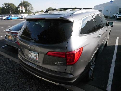 2018 Honda Pilot Touring