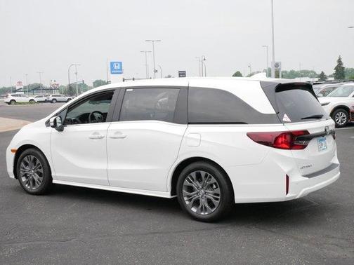 2025 Honda Odyssey Touring