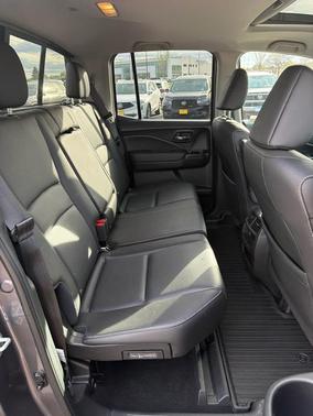 Modern Steel Metallic 2021 Honda Ridgeline RTL-E