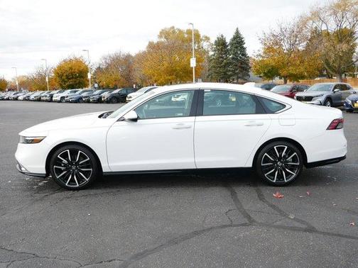 2025 Honda Accord Hybrid Touring