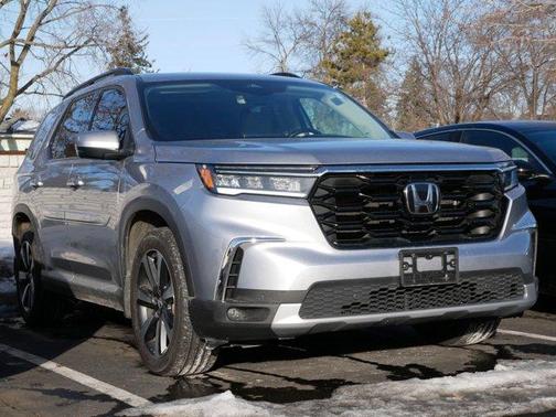 2023 Honda Pilot Touring