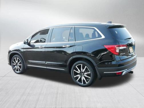 2022 Honda Pilot Elite