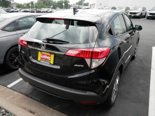 2021 Honda HR-V LX