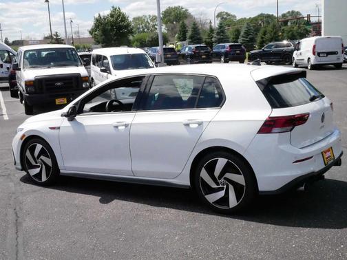 2023 Volkswagen Golf GTI 2.0T S