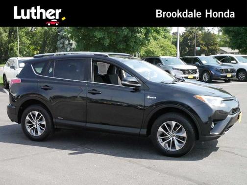 2017 Toyota RAV4 Hybrid XLE