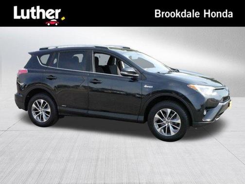 2017 Toyota RAV4 Hybrid XLE
