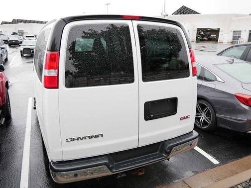 2019 GMC Savana 3500 LS