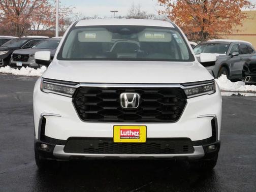 2024 Honda Pilot EX-L 7-Passenger