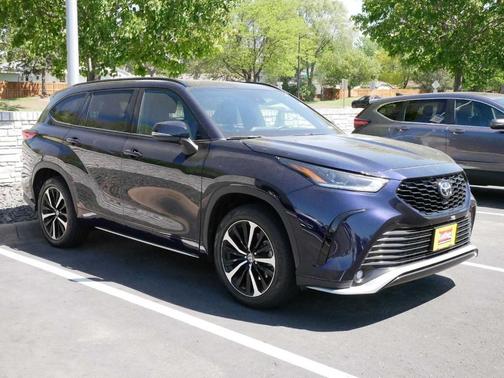 2021 Toyota Highlander XSE