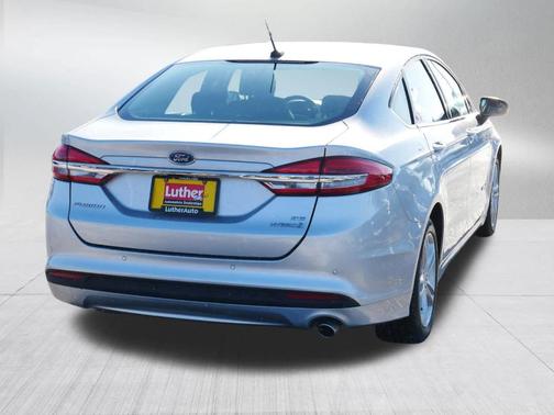 2018 Ford Fusion Hybrid SE