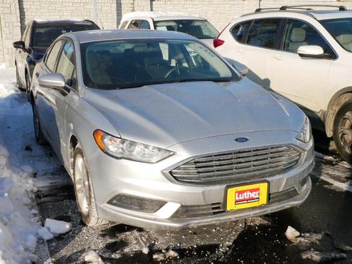 2018 Ford Fusion Hybrid SE