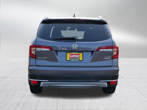 2022 Honda Pilot Elite