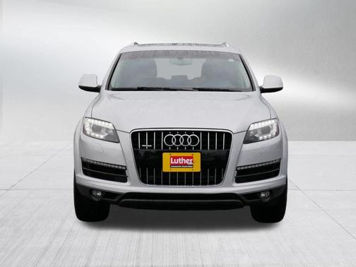 Silver 2013 Audi Q7 3.0T Premium Plus
