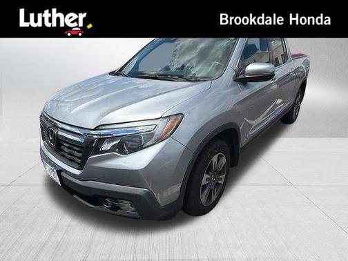 Lunar Silver Metallic 2018 Honda Ridgeline RTL