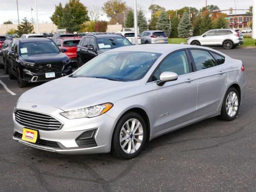 2019 Ford Fusion Hybrid SE