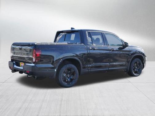Crystal Black Pearl 2026 Honda Ridgeline Black Edition