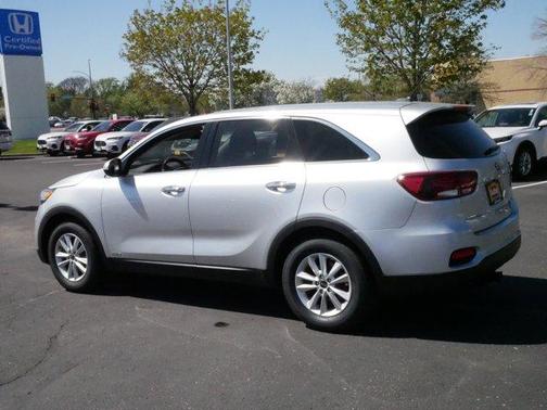 2019 Kia Sorento LX V6