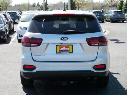 2019 Kia Sorento LX V6