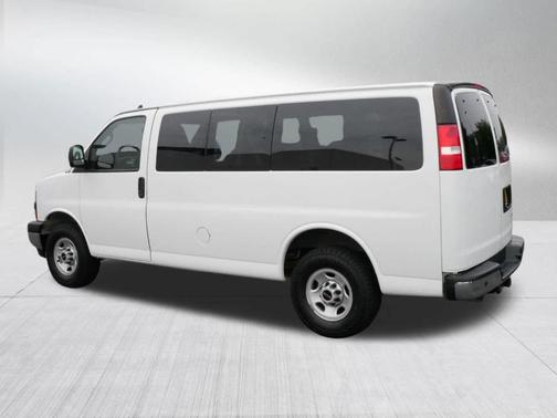 2018 GMC Savana 3500 LS