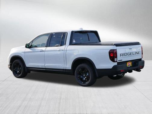 2025 Honda Ridgeline Black Edition