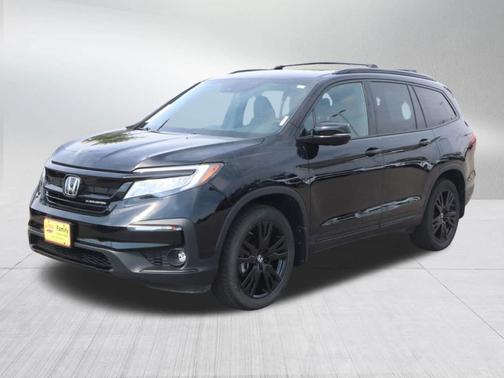 2022 Honda Pilot Black Edition