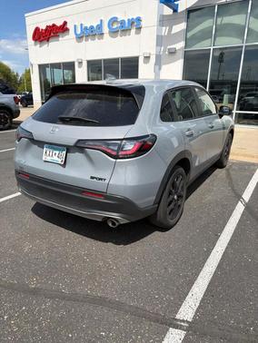 Urban Gray Pearl 2024 Honda HR-V Sport