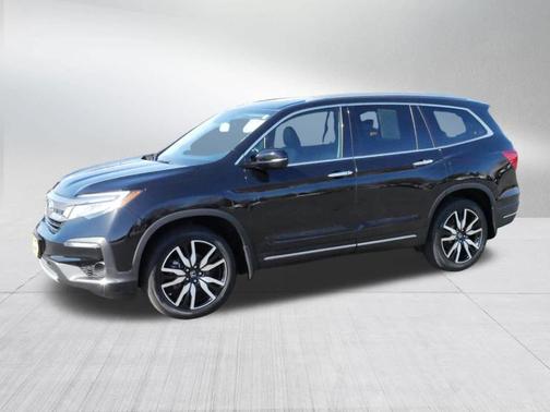2022 Honda Pilot Touring 7-Passenger