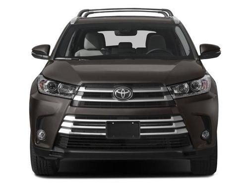 Celestial Silver Metallic 2018 Toyota Highlander Limited